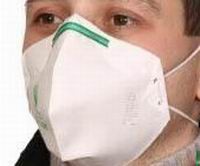 В Н.Новгороде трое мужчин в марлевых повязках напали на магазин