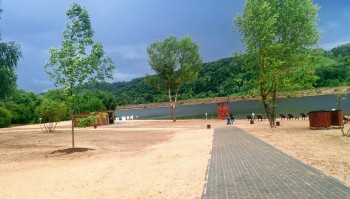 Пляж в Молитовском затоне в Нижнем Новгороде готов к открытию