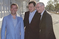 Медведев провел неформальную встречу с Баррозу и Ромпеем в Н.Новгороде (фото)