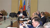 Глава города Чебоксары Леонид Черкесов провел заседание Президиума городского Собрания