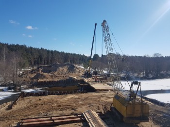 Работы по строительству нового моста через реку Узола в Городецком районе Нижегородской области не будут останавливать из-за паводка