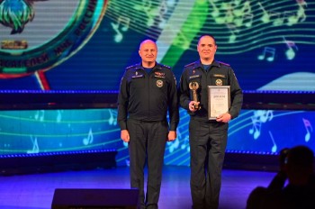 Александр Куренков посетил финал творческого конкурса МЧС России в Уфе