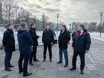 Юрий Муценек высоко оценил благоустройство площади Горького в Нижнем Новгороде