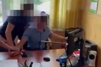Начальник отдела кадров ОМВД по Арзамасу Евгений Голов задержан при получении взятки (ВИДЕО)