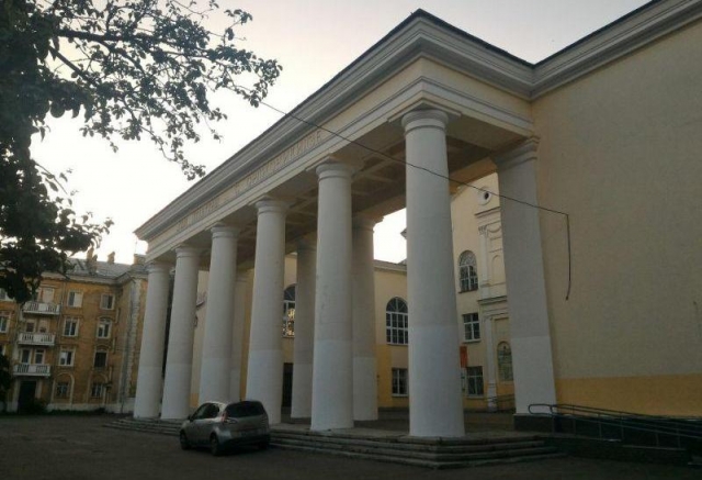 Вопрос передачи здания ДК им.Орджоникидзе в Нижнем Новгороде на баланс горадминистрации может быть поднят в будущем Вопрос передачи здания ДК им.Орджоникидзе в Нижнем Новгороде на баланс горадминистрации может быть поднят в будущем