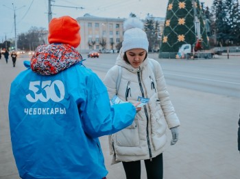 Чебоксарские волонтеры провели акцию по информированию горожан о профилактике бесконтактного мошенничества