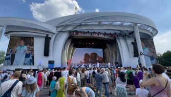 Оренбургский школьник споет на Красной Площади в День России