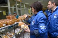 Депутаты фракции &quot;Единая Россия&quot; Чебоксарского городского Собрания провели очередной рейд по магазинам торгсетей 

