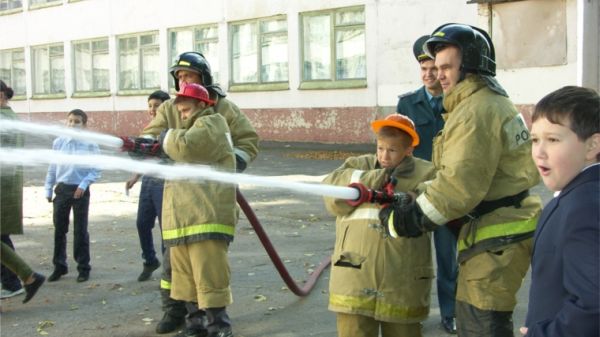 Олимпиада по пожарной безопасности для обучающихся 4-5 классов прошла на базе школы №20 в Чебоксарах