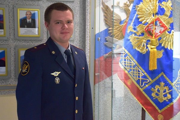 Сотрудник УФСИН России по Самарской области Дмитрий Мишустин спас женщину и ее внука, тонувших в озере Сотрудник УФСИН России по Самарской области Дмитрий Мишустин спас женщину и ее внука, тонувших в озере