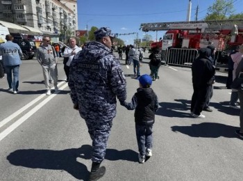 Ульяновские росгвардейцы помогли найти потерявшегося в День Победы мальчика