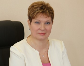 "Андрей Гнеушев всегда готов помочь разобраться в проблеме и достичь результата", - Елена Лебеднова