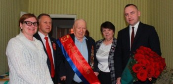 Нижегородский ветеран ВОВ Борис Алешин отметил 100-летний юбилей Нижегородский ветеран ВОВ Борис Алешин отметил 100-летний юбилей