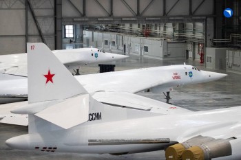 Владимир Путин совершил полёт на ракетоносце Ту-160М в Казани (ВИДЕО)