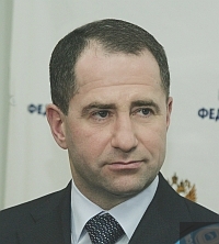 Бабич поздравляет мужчин с Днем защитника Отечества
