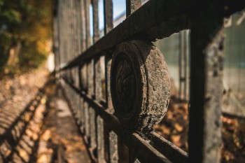 Реставрацию ограды начали в нижегородском парке &quot;Швейцария&quot;