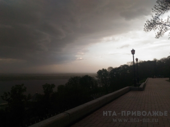 Унёсший более 10 жизней в Москве ураганный фронт до Нижнего Новгорода не дойдёт