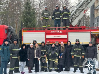 Огнеборцы провели учения на базе отдыха в Башкирии