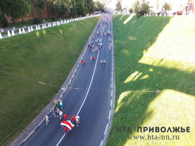 Французские болельщики пройдут маршем по улицам Нижнего Новгорода перед матчем 1/4 ЧМ между сборными Франции и Уругвая Французские болельщики пройдут маршем по улицам Нижнего Новгорода перед матчем 1/4 ЧМ между сборными Франции и Уругвая