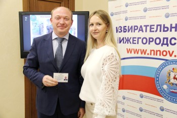 Максим Ребров и Александр Чернигин получили мандаты депутатов ЗС НО