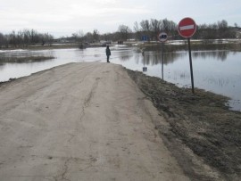 Низководный мост через реку Пьяна затоплен в Сергачском районе Нижегородской области Низководный мост через реку Пьяна затоплен в Сергачском районе Нижегородской области