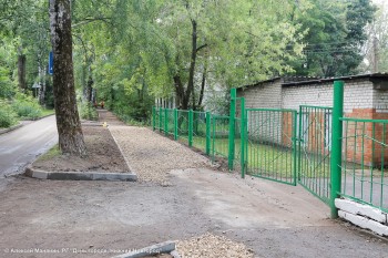 Новый тротуар появится возле школы №122 после обращения нижегородцев к мэру Владимиру Панову