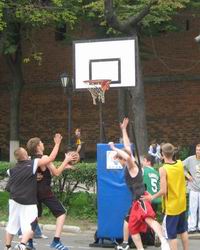 
В Н.Новгороде 14 августа пройдет VII Всероссийский турнир по уличному баскетболу &quot;Оранжевый мяч – 2010&quot;
