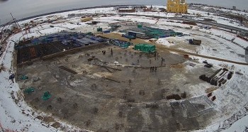 Почти половина работ по армированию фундамента выполнена на строительной площадке Ледового дворца