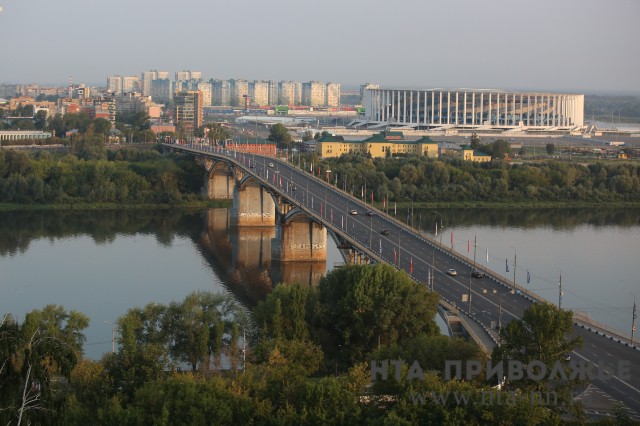 Флаги ко Дню Победы в Нижнем Новгороде уберут к концу мая