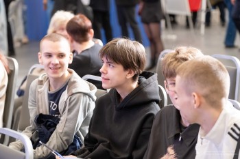 Более 30 тысяч вакансий доступно молодым специалистам в Нижегородской области на портале «Работа России»