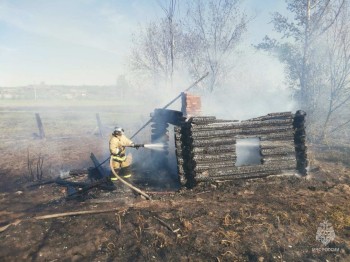 Восемь построек повреждены огнем в Нижегородской области 