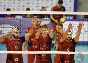 Нижегородские волейболисты встретятся с соперниками из новосибирского &quot;Локомотива&quot; 28 ноября