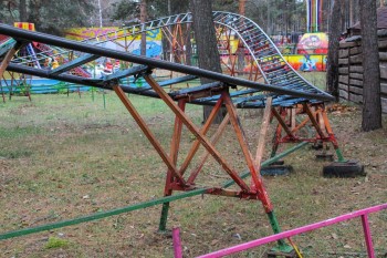 Жители Дзержинска Нижегородской области опасаются отпускать детей на аттракционы в городском парке 