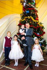 Более 400 детей из социально незащищенных семей посетили традиционную елку главы Н.Новгорода 

