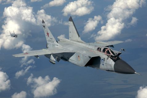 Более 20 модернизированных истребителей МиГ поступят в минобороны РФ  с нижегородского завода "Сокол" до конца 2016 года