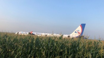 Экстренно приземлившийся на поле в Подмосковье лайнер A321 &quot;Уральских авиалиний&quot; ранее попадал в аварию в Казани