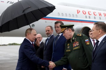 Президент Владимир Путин прибыл в Саров