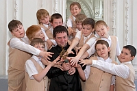 Капелла мальчиков Нижегородского хорового колледжа примет участие в концерте &quot;Дети — детям&quot;