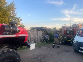 Двое детей погибли на пожаре в Угловом Самарской области