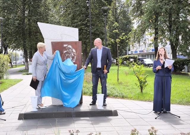  Благоустройство сквера им. Валерия Иконникова завершилось в Нижнем Новгороде