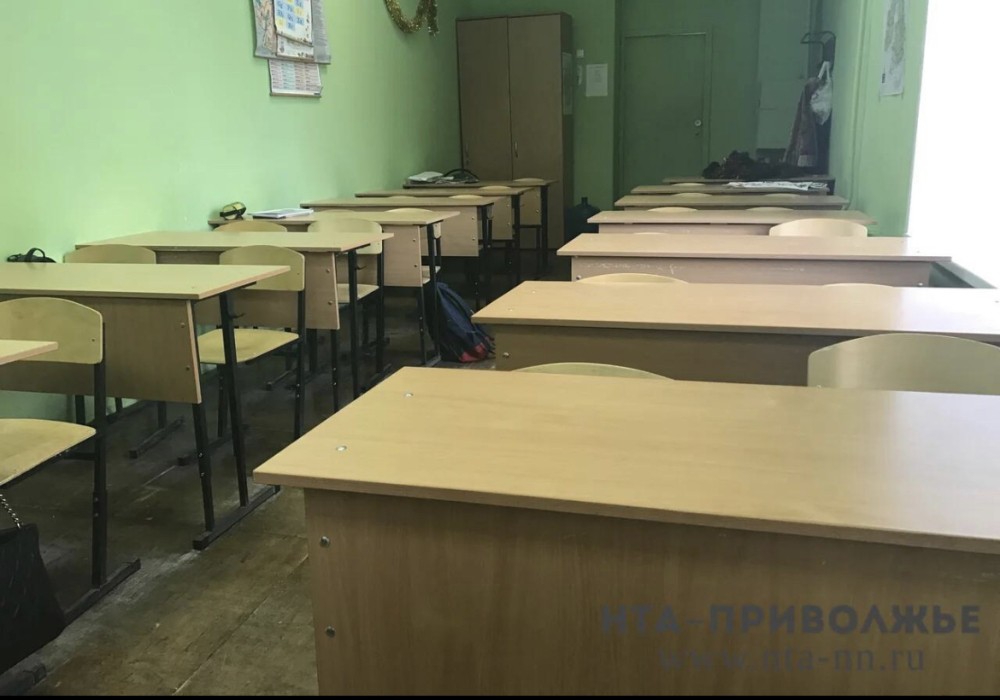 "Грязь, оскорбления, шантаж": Володин оценил ход строительства школ в Саратове "Грязь, оскорбления, шантаж": Володин оценил ход строительства школ в Саратове