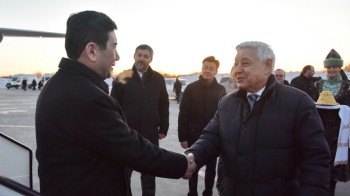 Председатель Мажилиса Парламента Казахстана Ерлан Кошанов прибыл в Татарстан