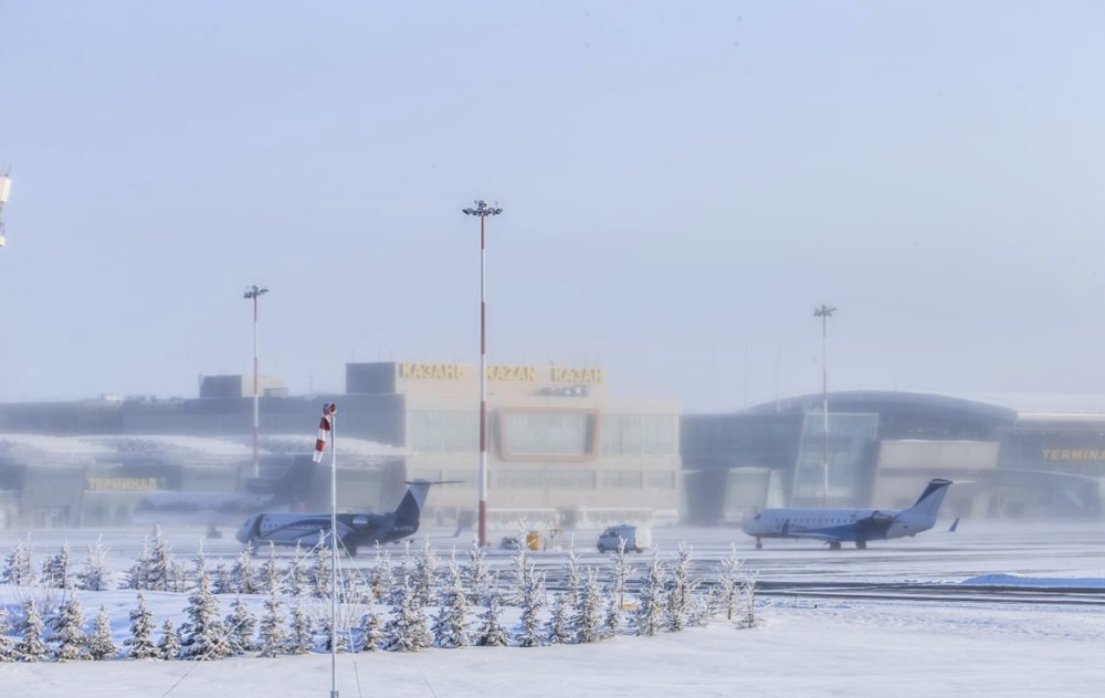 Аэропорт Казани перенаправил 4 рейса из-за неблагоприятных метеоусловий