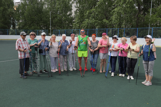 Нижегородские "серебряные спортсмены" присоединились к всероссийской акции "Нам со спортом по пути"