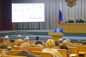 Бюджет Чувашии впервые превысил 100 млрд рублей Бюджет Чувашии впервые превысил 100 млрд рублей