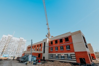 "В юбилейный для Чебоксар год перед городом стоит задача выполнить планы по строительству социальных объектов", - Алексей Ладыков
