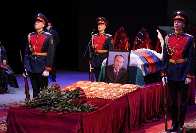 Церемония прощания с первым президентом Башкортостана Муртазой Рахимовым проходит в Уфе
