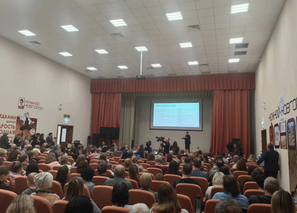 Движение грузовиков запретят по Р-158 к складу Wildberries в Новинках