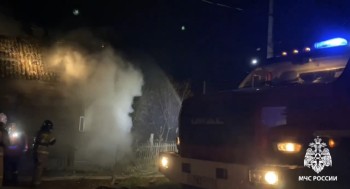 Жительница Воткинска заживо сгорела из-за непотушенной сигареты Жительница Воткинска заживо сгорела из-за непотушенной сигареты