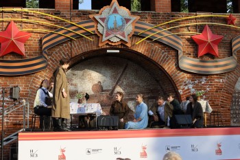 В Нижегородском кремле открыли обновленное триптих-панно «Наша Победа» В Нижегородском кремле открыли обновленное триптих-панно «Наша Победа»